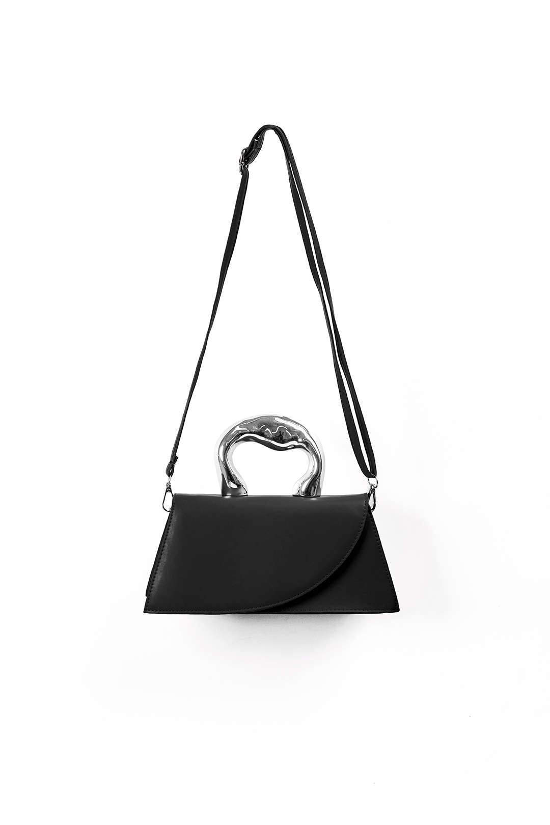 Voralis black tote bag - alloy hardware detail